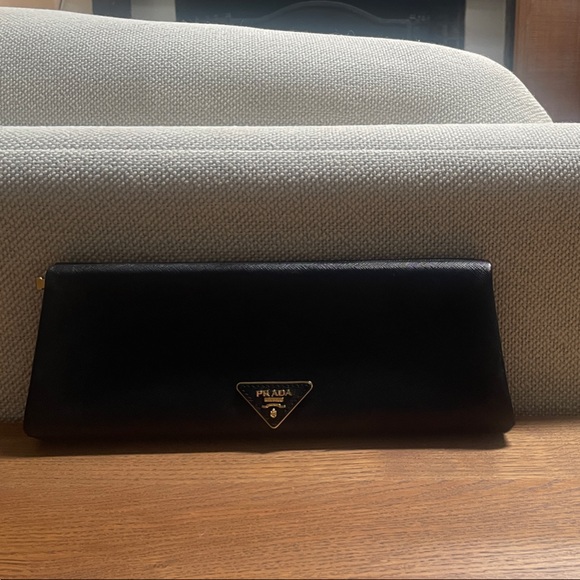 Prada Black Saffiano Leather Clutch - Picture 1 of 8